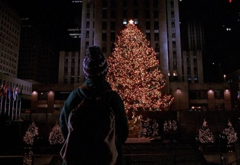Scena iz filma Sam u kući: Izgubljen u New Yorku - Božićno drvce u Rockefeller centru bit će osvijetljeno unatoč pandemiji